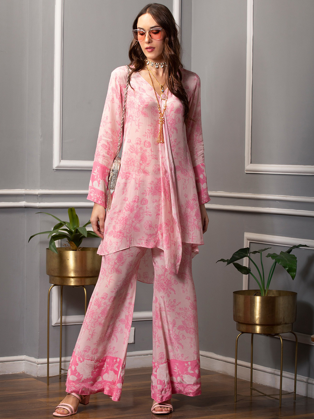 Sakshi Girri Design Floral Printed Regular Silk Crepe Kurta with Palazzos