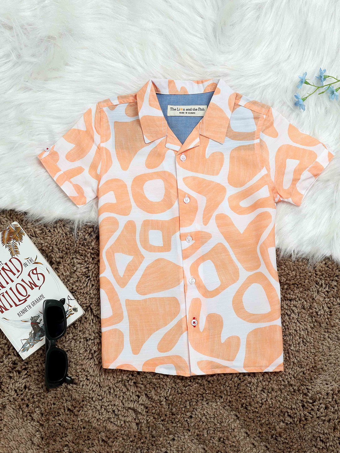 The Lion and The Fish Boys Relaxed Fit Zaraffah Printed Cuban Collar Shirt