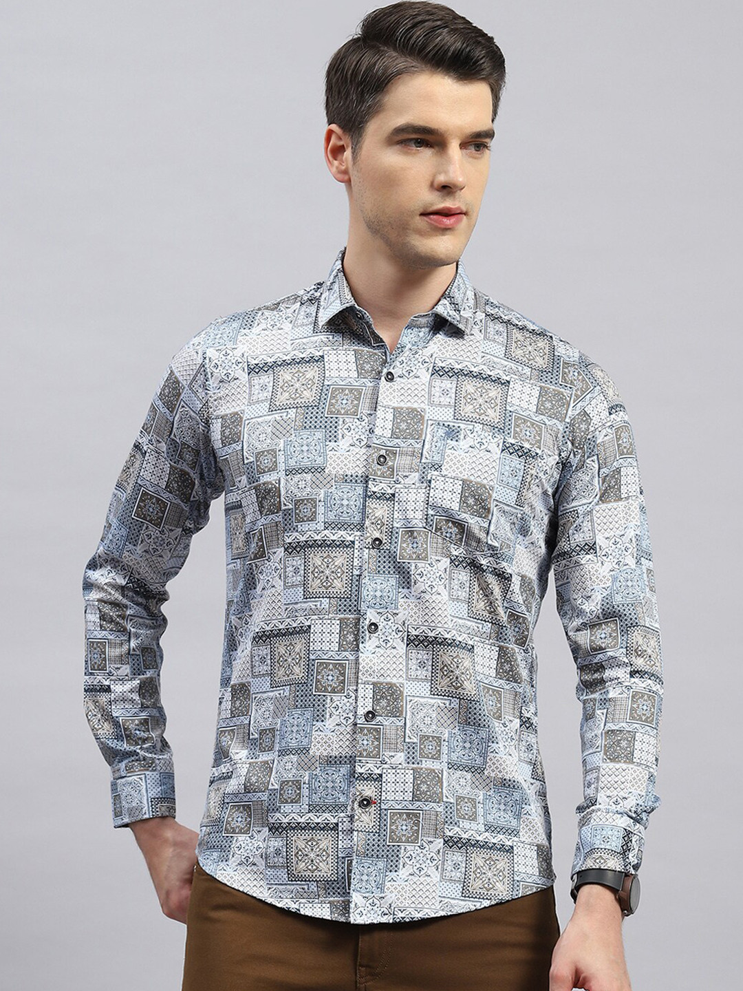 Monte Carlo Comfort Opaque Geometric Printed Cotton Casual Shirt