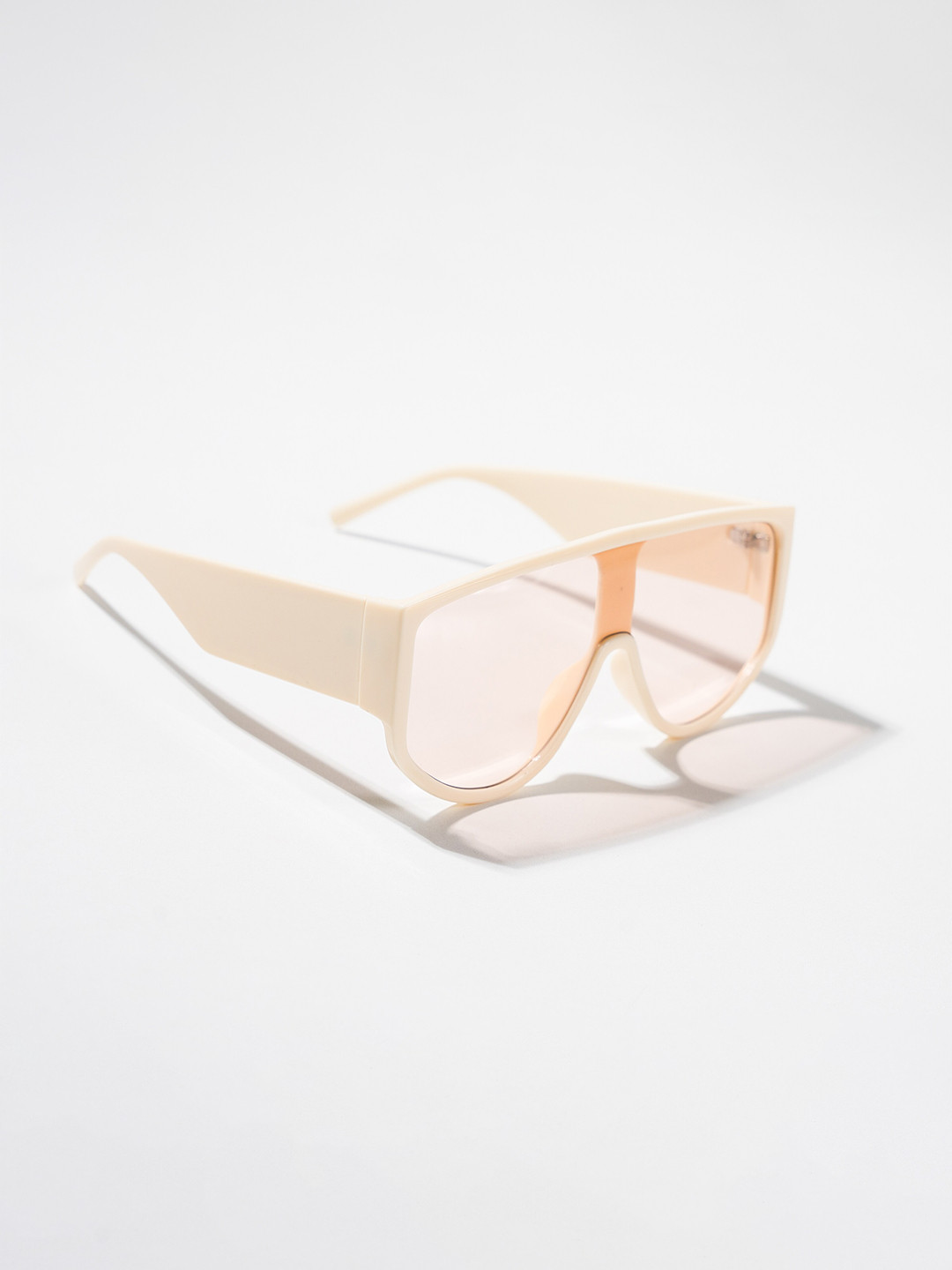 CHOKORE Women Oversized Sunglasses with UV- 400 Protected Lens CHKSW_09A