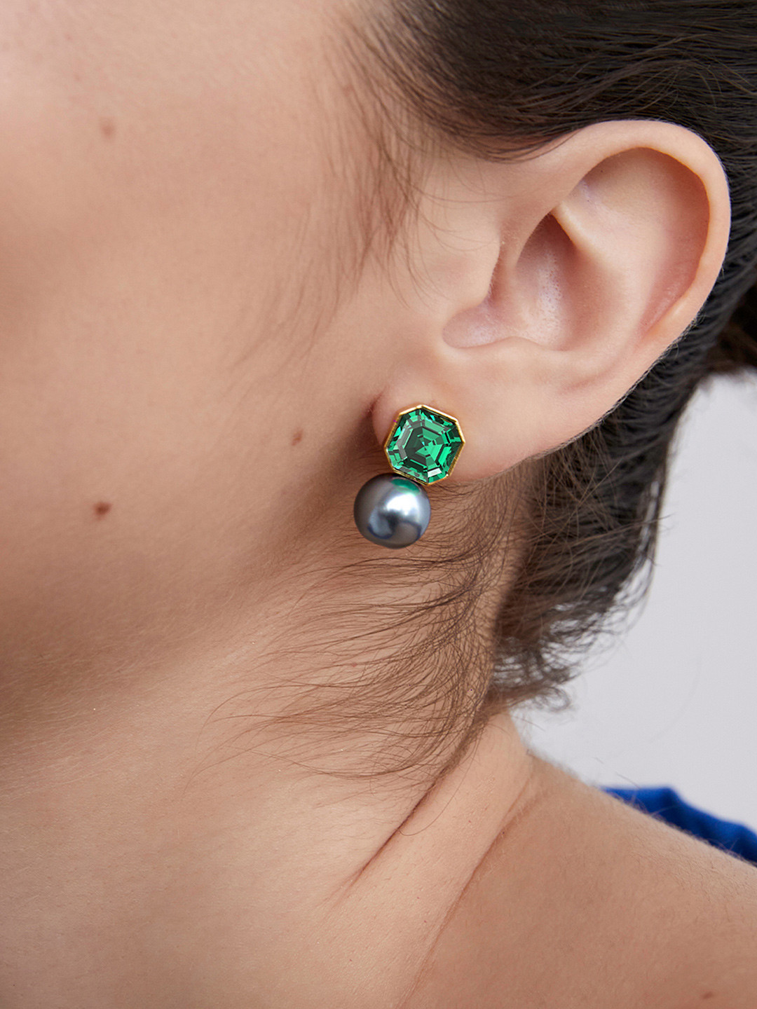 MINUTIAE Gold-Plated Studs Studded Earrings