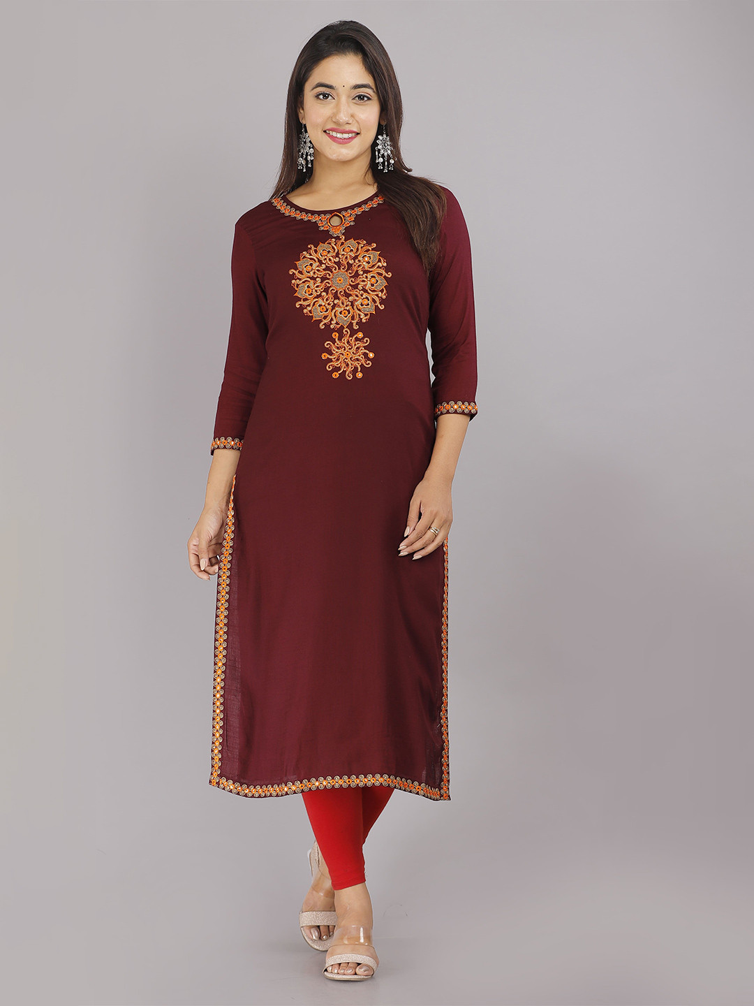 STYLE ANGEL Round Neck Embroidered Straight Kurta