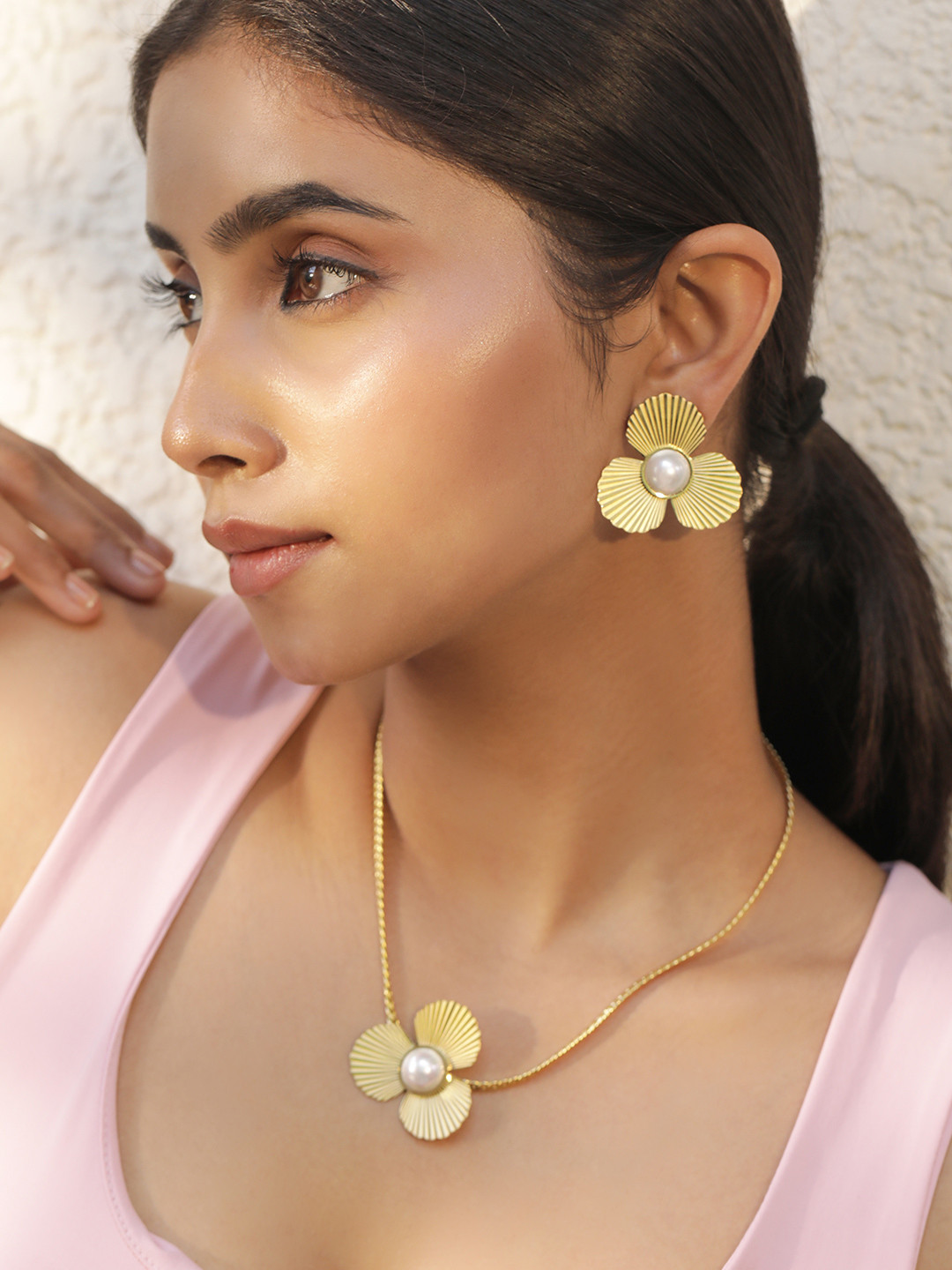 Rubans 18K Gold Plated Stainless Steel Tarnish Free Demi-Fine Pearl Floral Jewellery Set