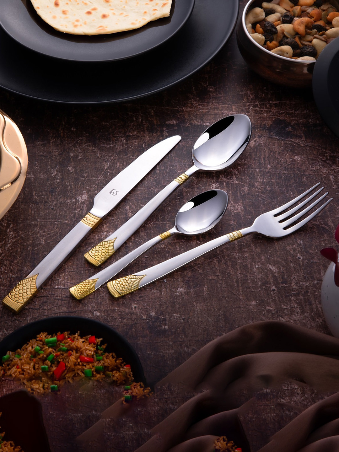 FNS Silver 24 Pieces 24 KT Gold Plated Flatware Cutlery Set