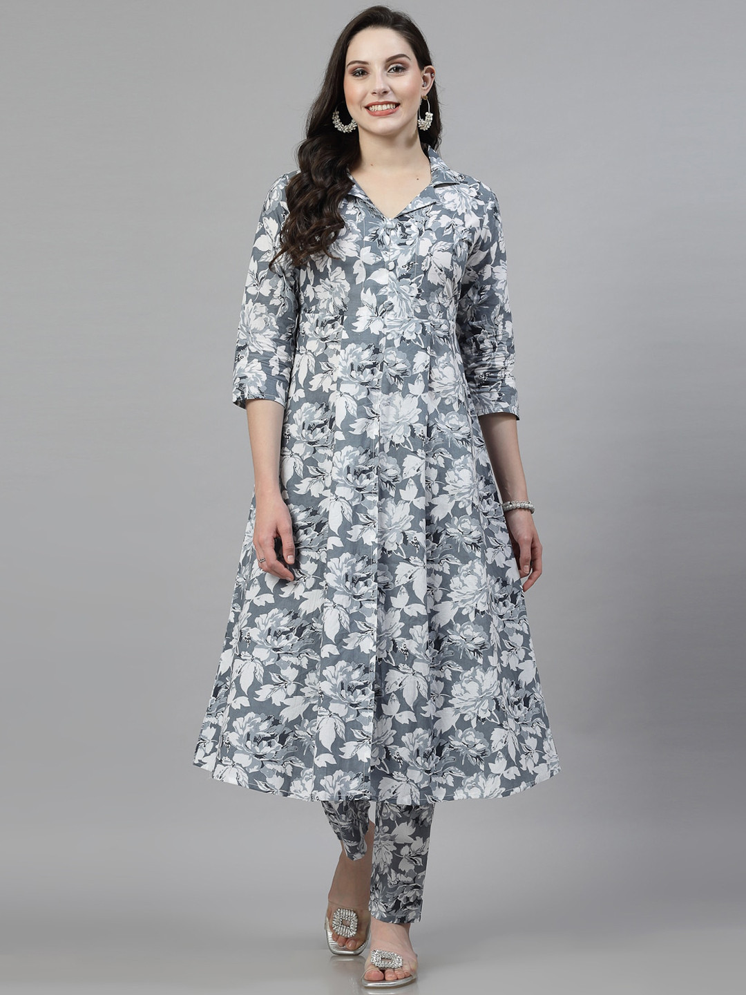 NEW STYLISH Women Floral Printed Regular Pure Cotton A-Line Kurta with Trousers