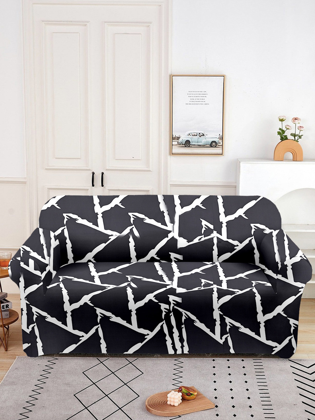 Aura Black & White Printed Sofa Cover With Arms