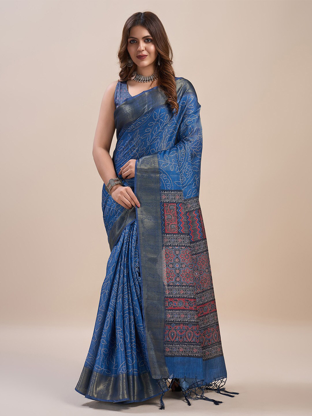Ishin Bandhani Zari Silk Blend Banarasi Saree