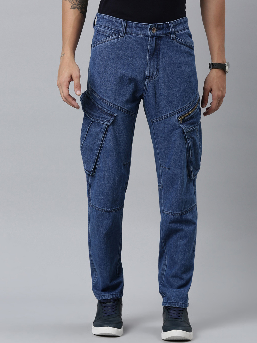 CINOCCI Men Straight Fit Mid-Rise Cargos Styles Light Fade Denim Jeans