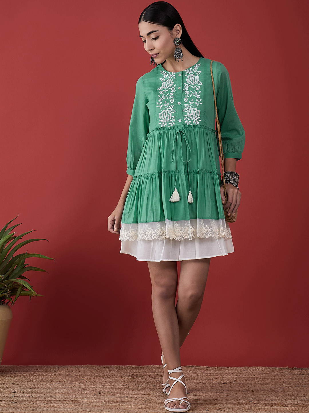 Anouk Green Floral Embroidered Gathered Tiered A-Line Mini Dress With Inner