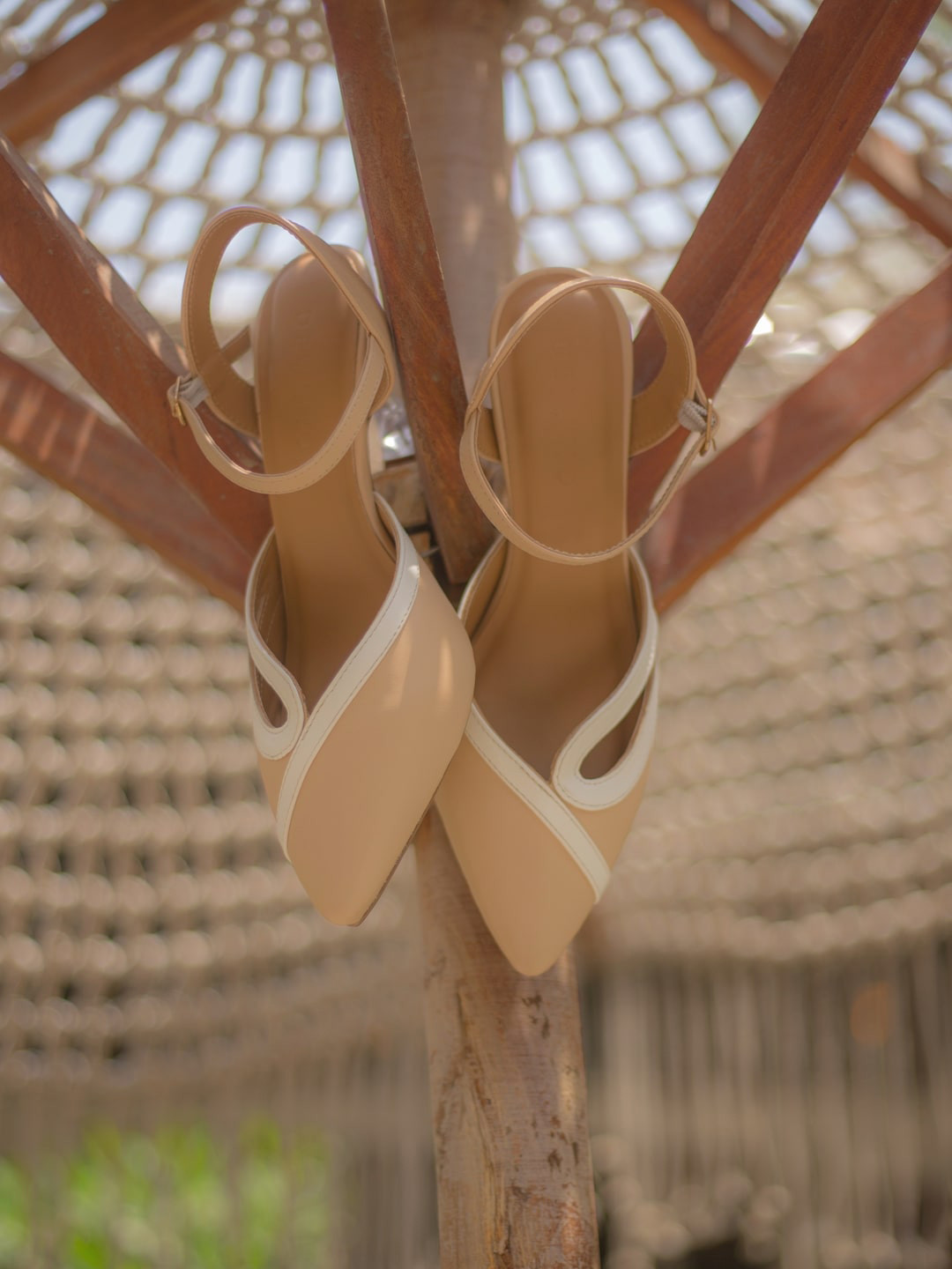 Devano Ankle Loop Kitten Heels