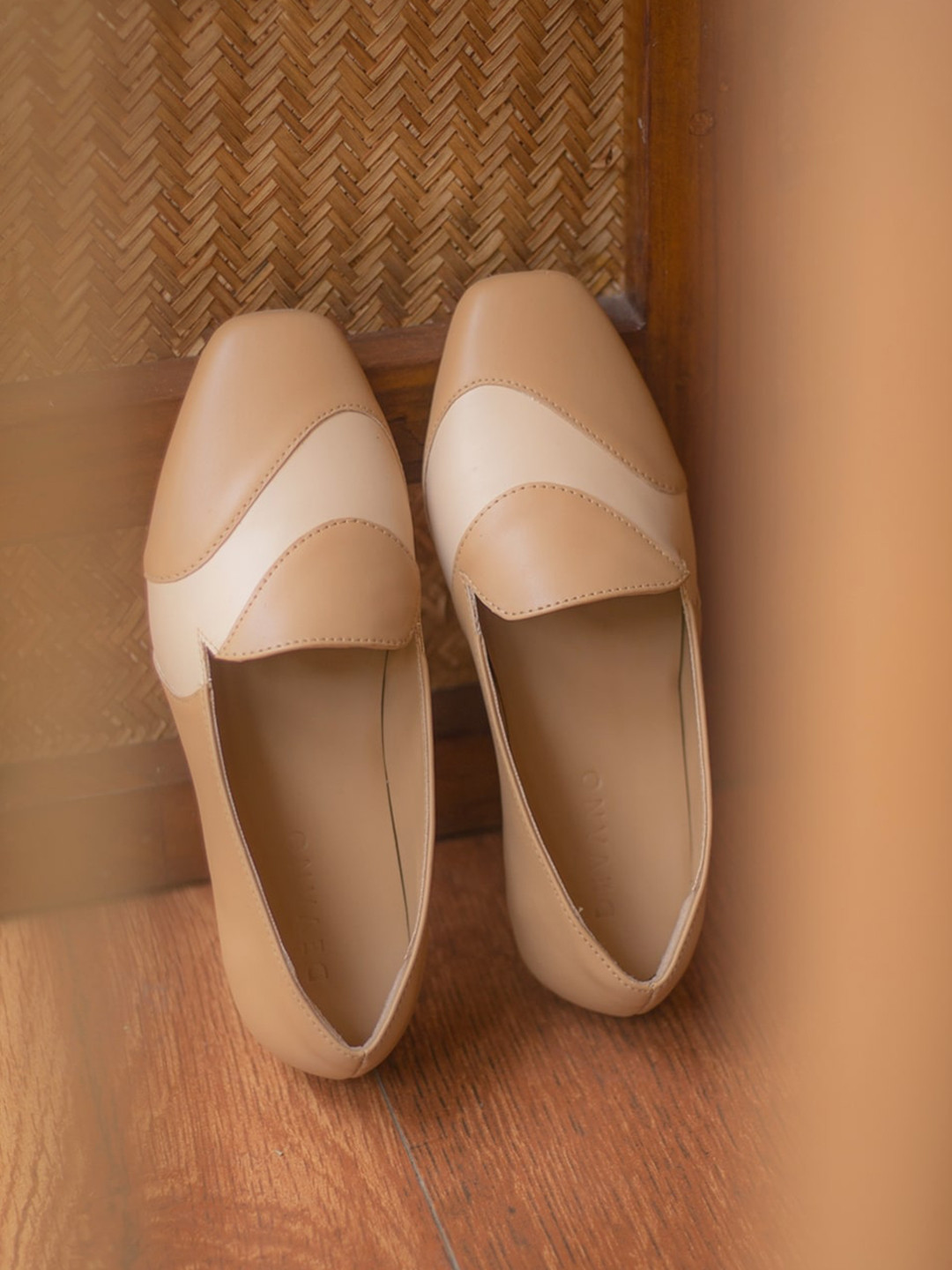 Devano Devano Women Colourblocked Lightweight Slip-On Loafers