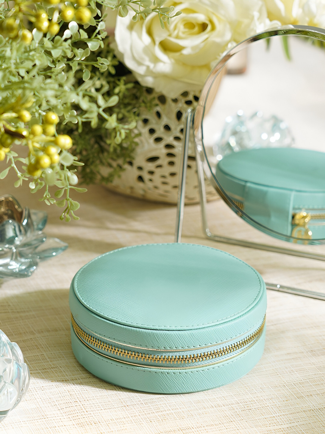 Pure Home and Living Blue Round Shaped Jewellery Organiser