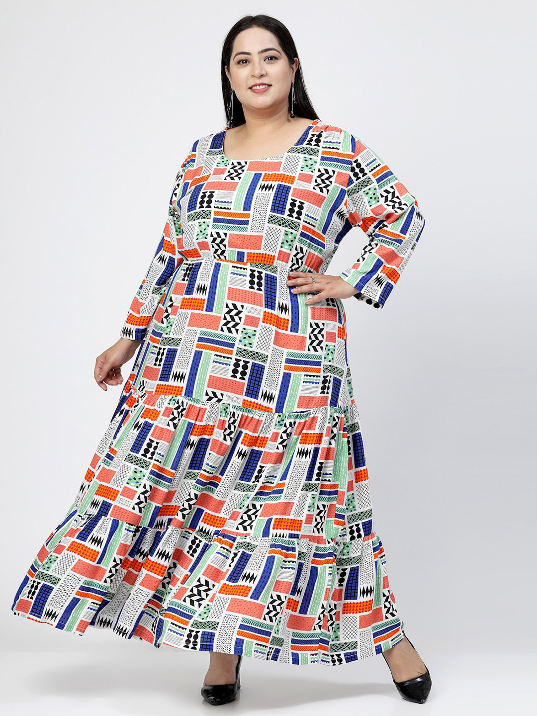 plusS Round Neck Long Sleeves Geometric Print Maxi Plus Size Dress