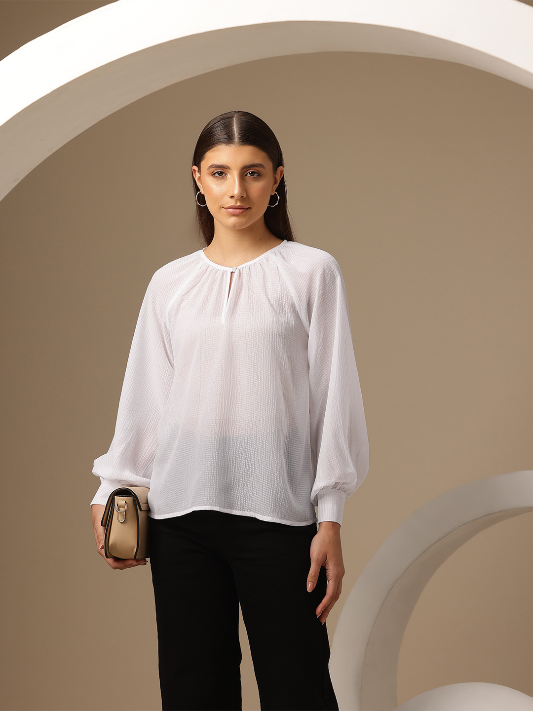 Chemistry Keyhole Neck Textured Raglan Puff Sleeve Top