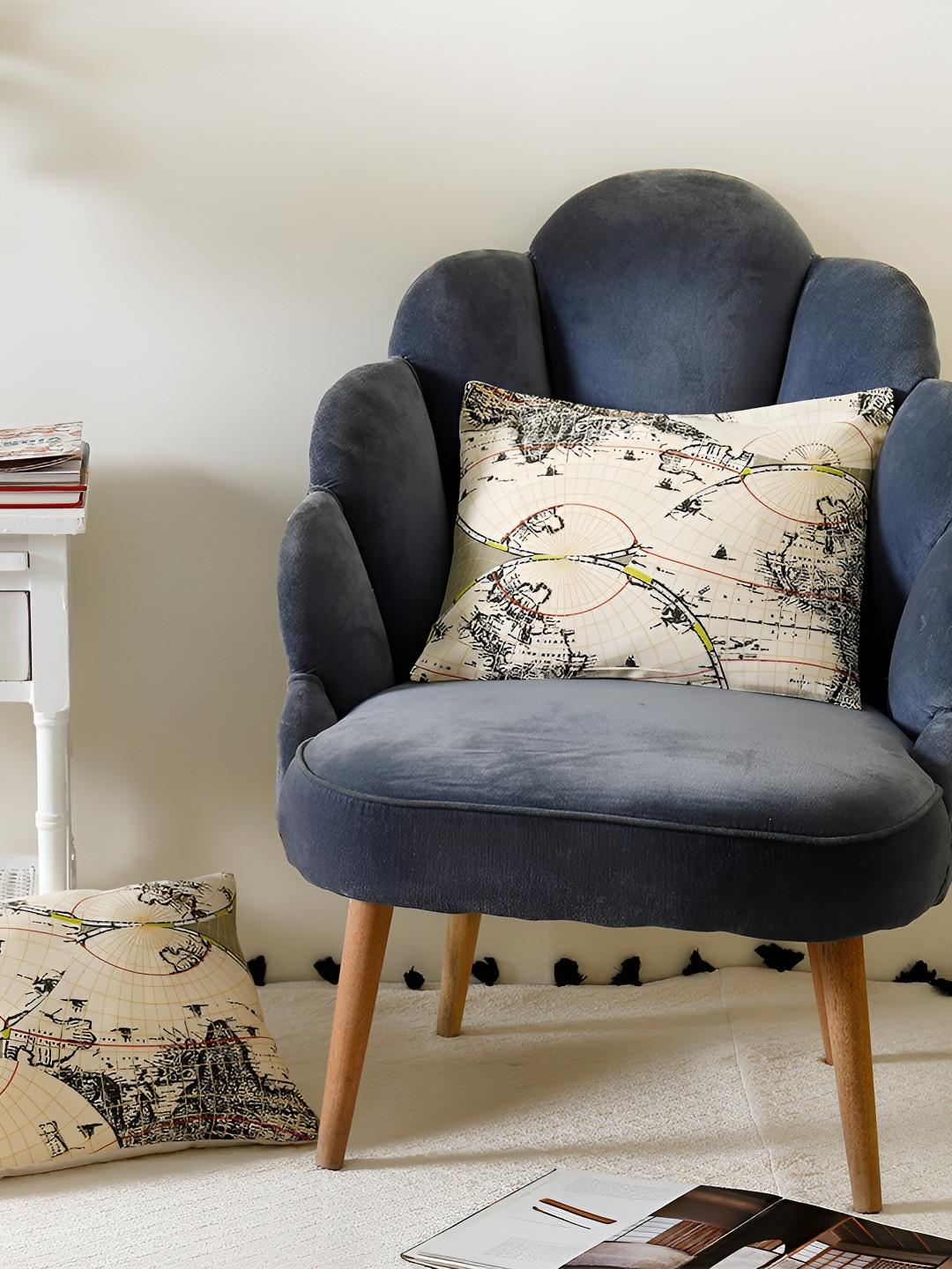 Ratan Cart Beige & Black 2 Pieces Abstract Printed Cotton Rectangle Cushion Covers