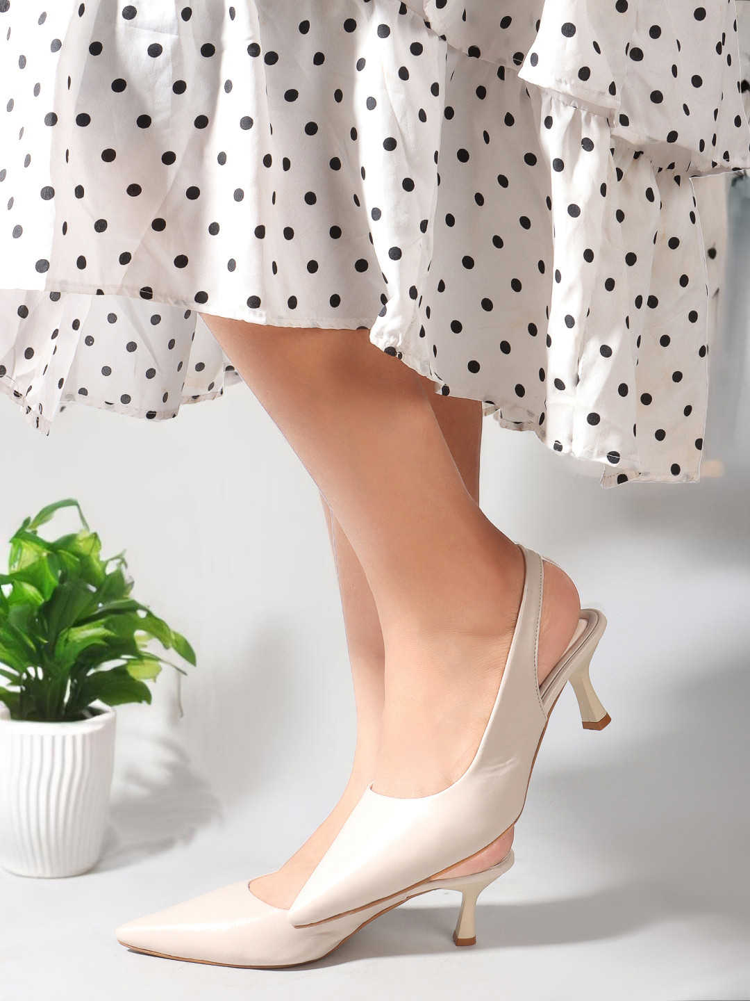 Carlton London Block Heeled Mules
