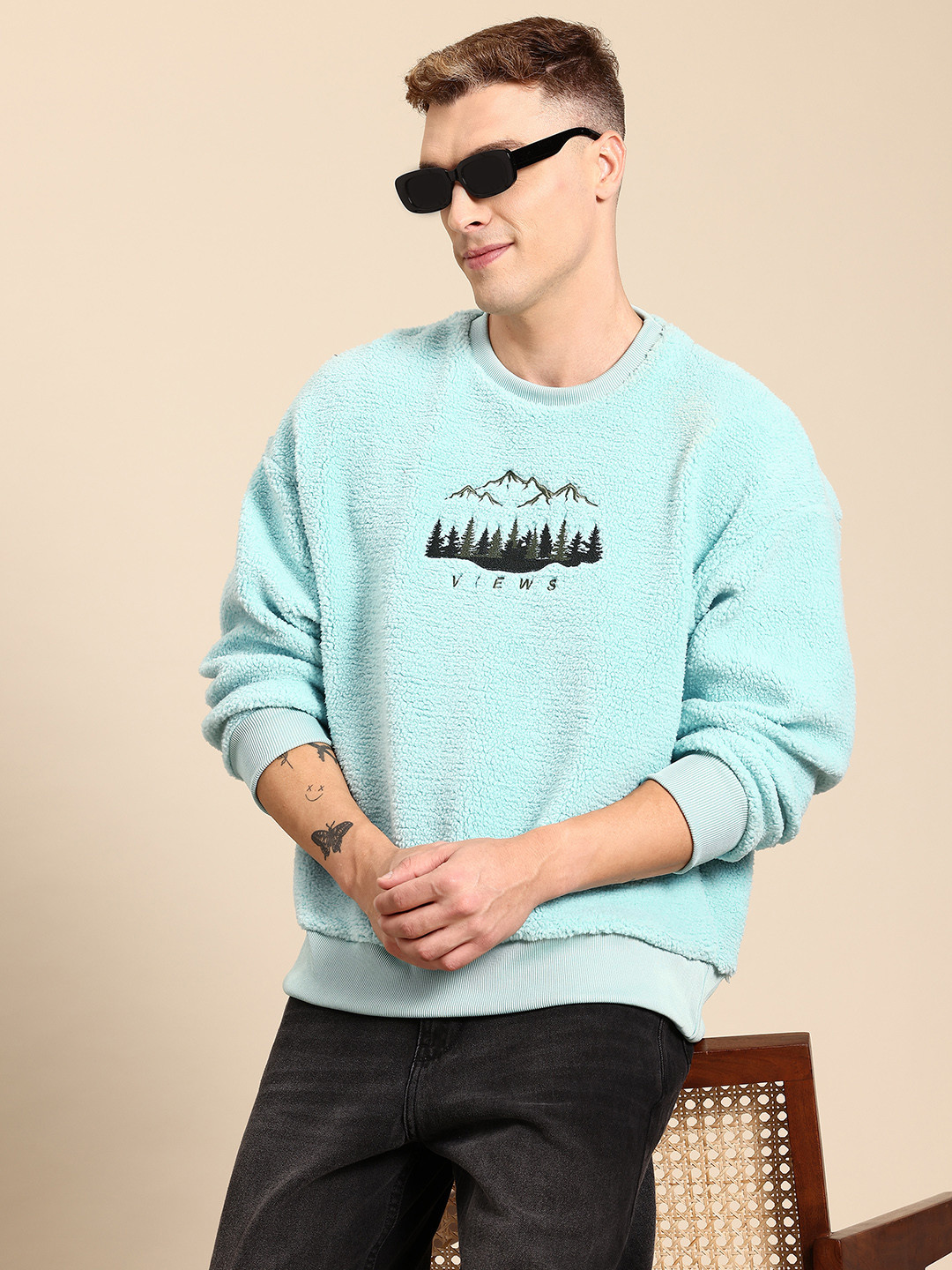 Mast & Harbour Embroidered Sherpa Oversized Sweatshirt