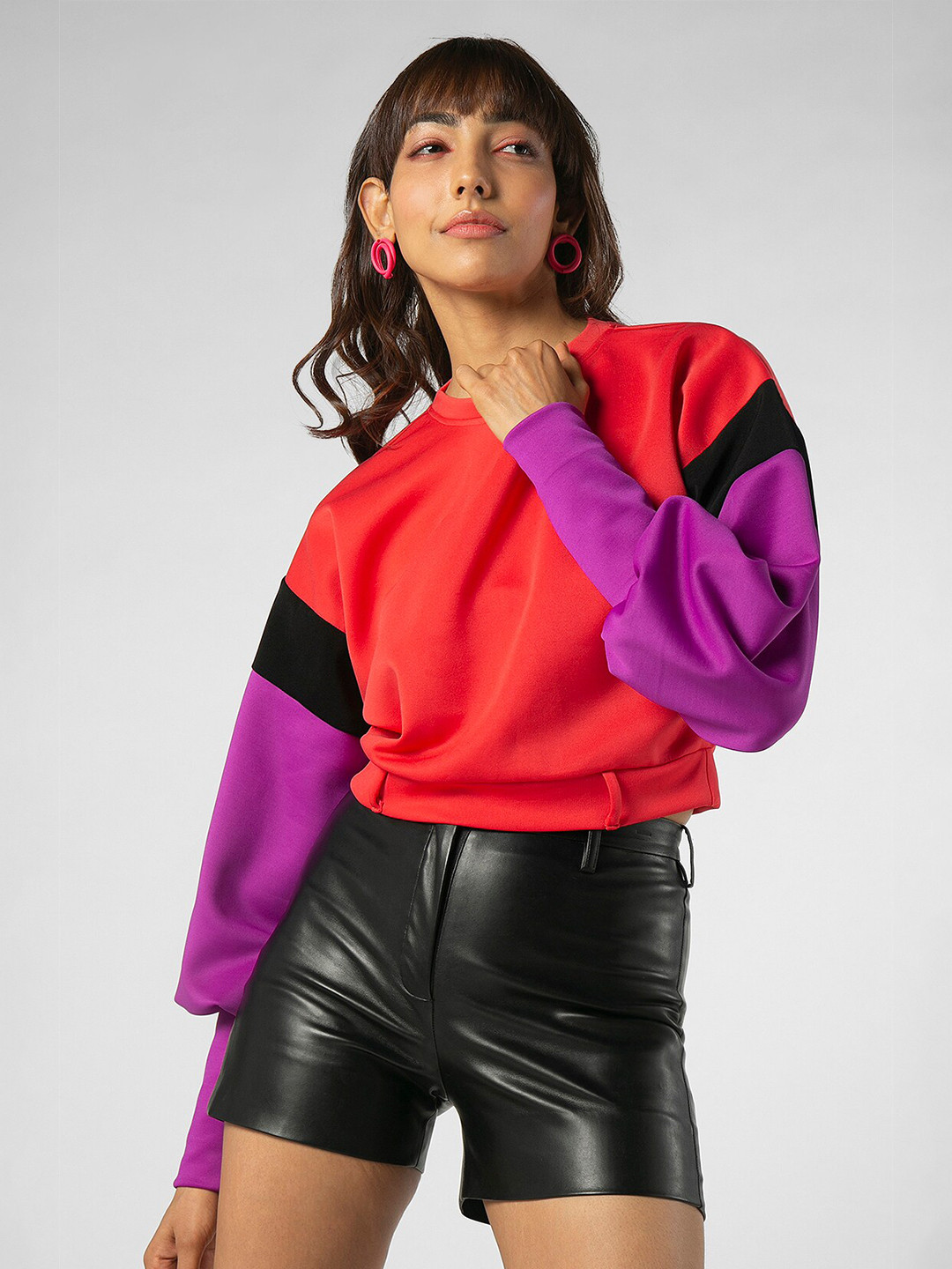 KOLORTHERAPI block 1 Women Colourblocked Round Neck Top