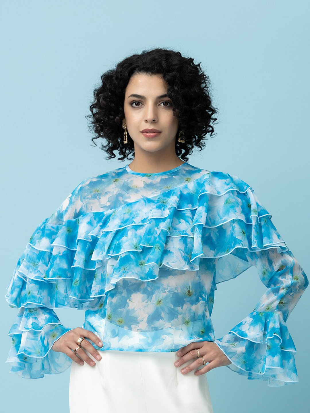 Beatnik Floral Print Bell Sleeve Chiffon Top