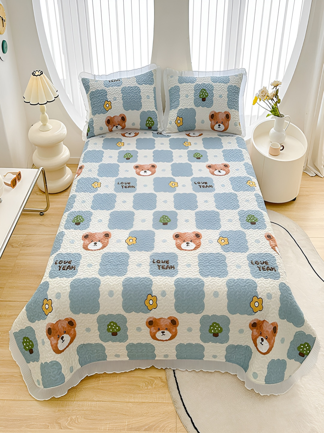 JC HOME Blue & White Conversational 128 TC Double Queen Bed Cover With 2 Pillow Covers