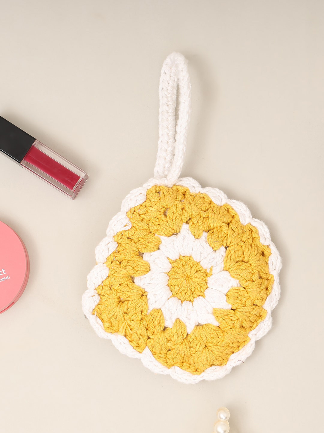 ITIHASIKALA Textured Crochet Structured Cotton Handheld Bag