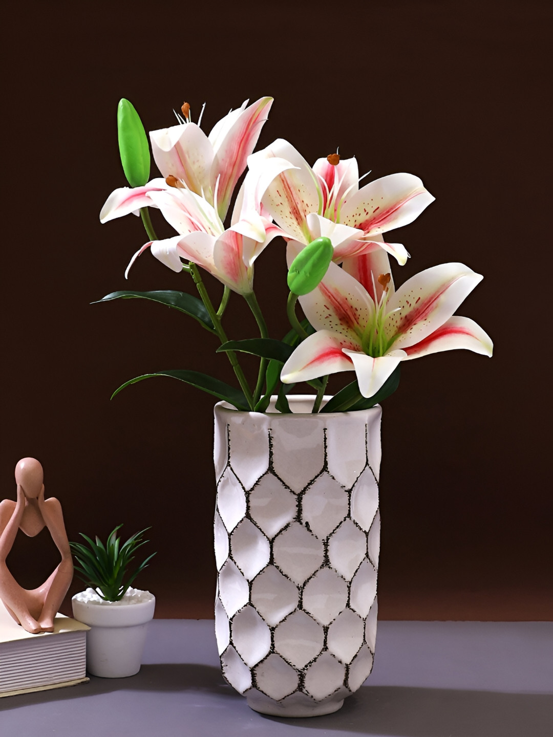 Aura White Honey Combed Cylindrical Shaped Ceramic Vase