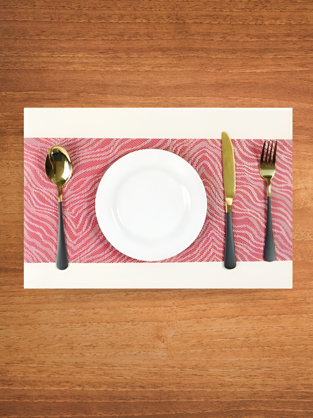 YELONA Red 8 Pieces elf-Designed Table Placemats