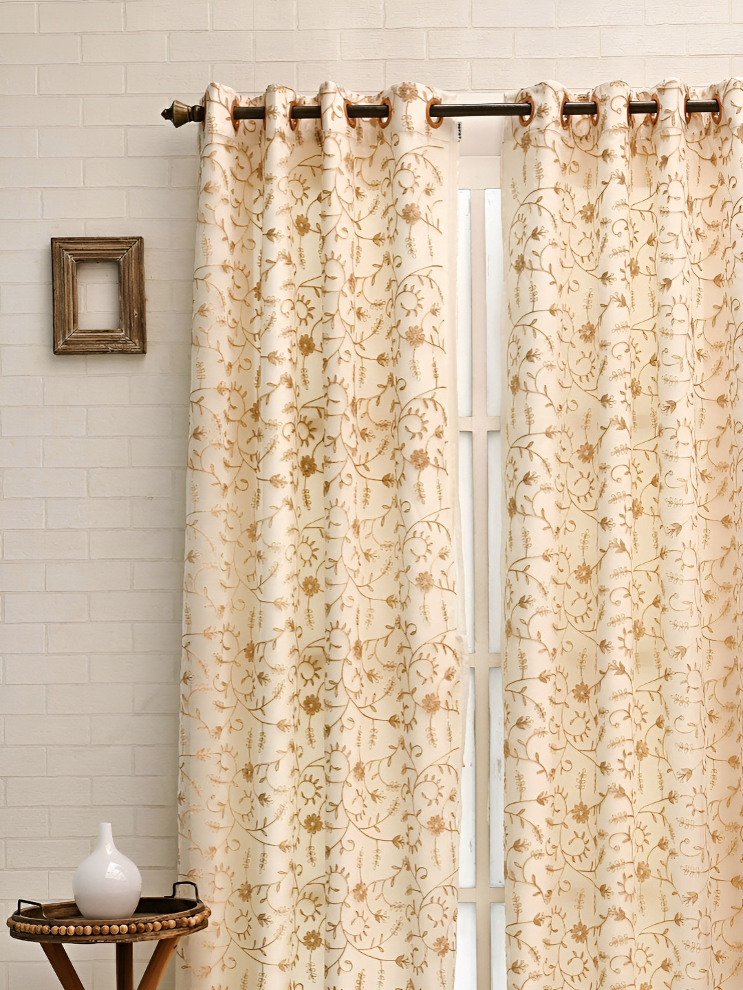Ariana Gold-Toned & White Embroidered Room Darkening Window Curtain