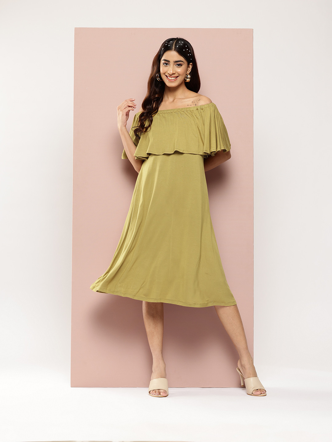 Qurvii Off-Shoulder Slit Sleeve A-Line Dress