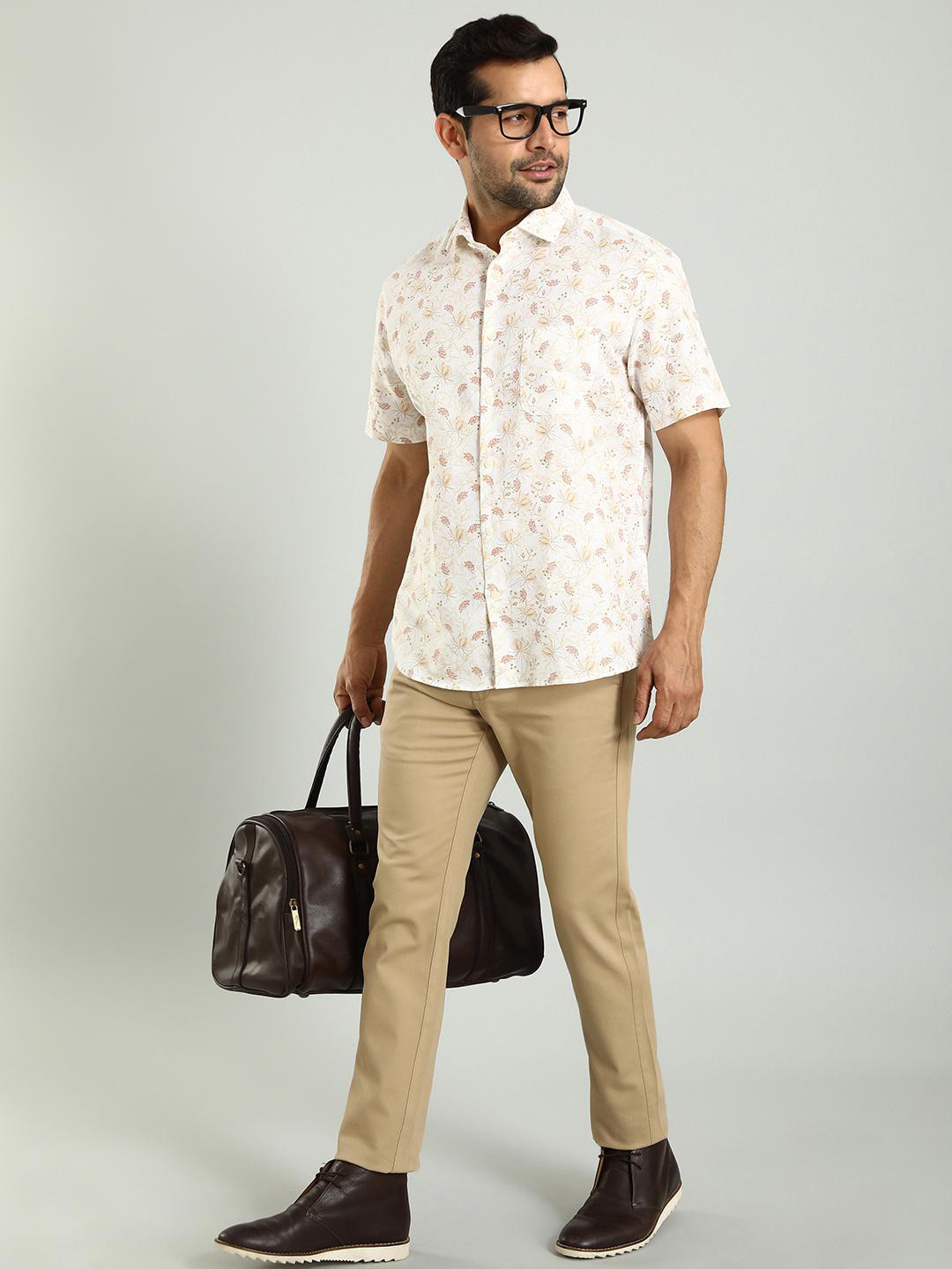 Indian Terrain Slim Fit Floral Printed Casual Shirt