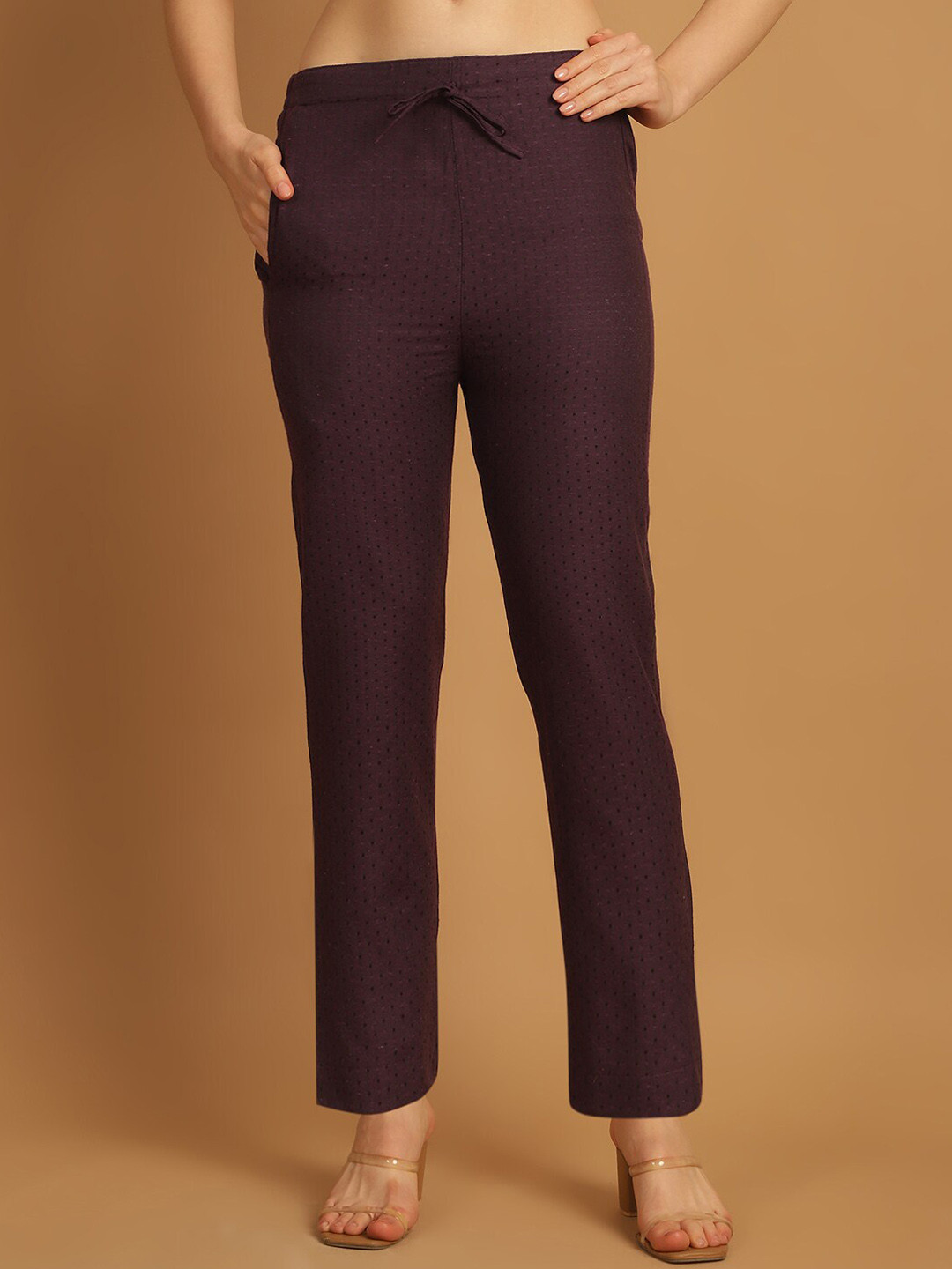 Aarsha Women Textured Low-Rise Cotton Trouser