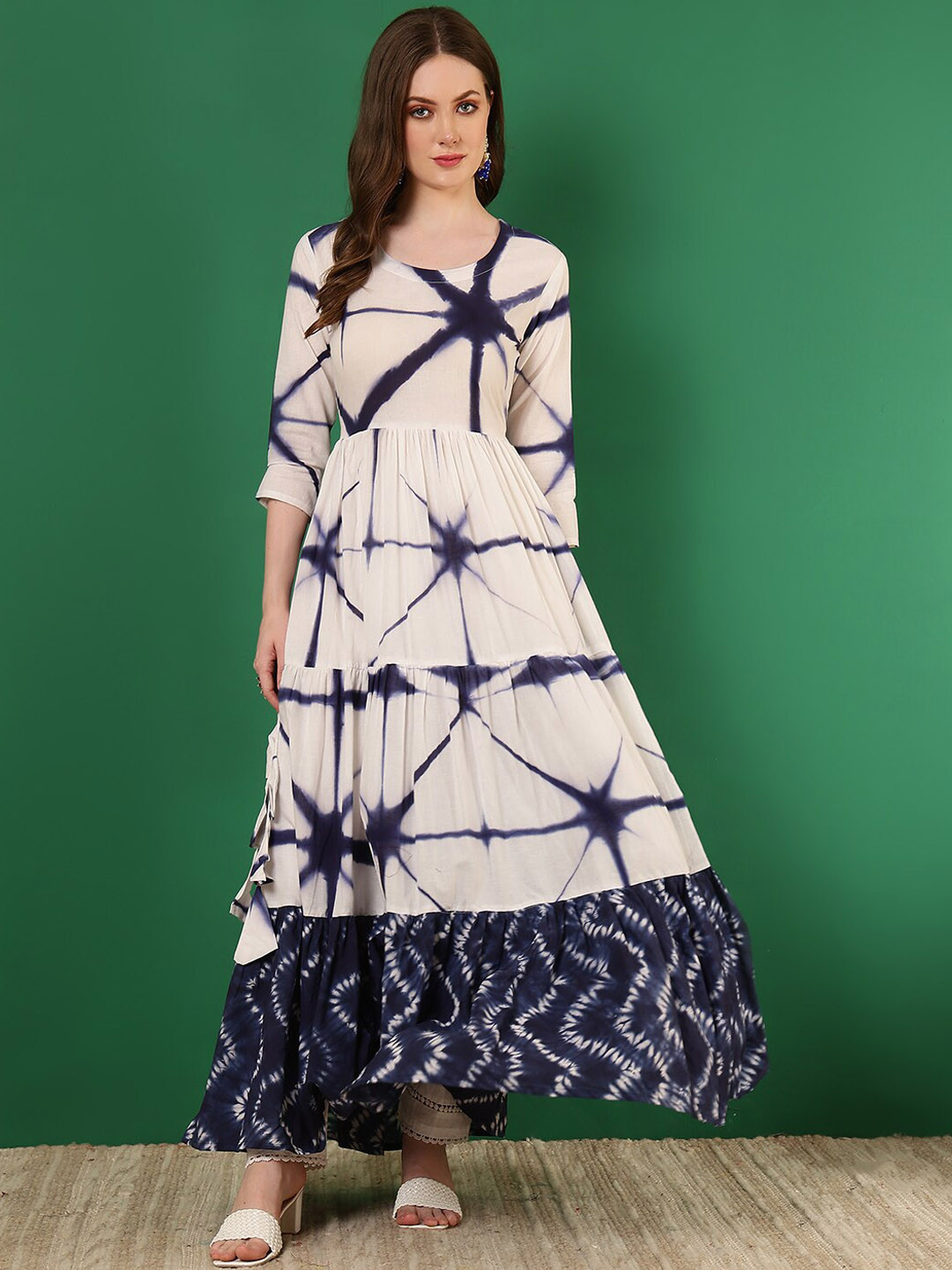 GLAM ROOTS Yoke Design Round Neck Three-Quarter Sleeves Anarkali Cotton Kurta