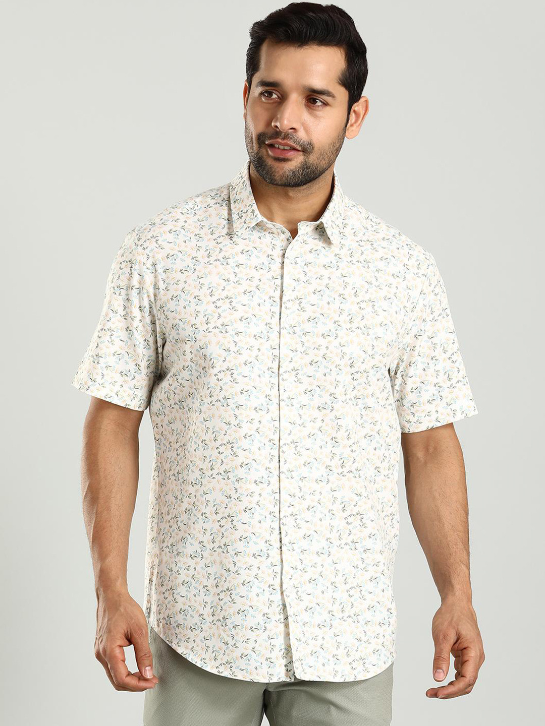 Indian Terrain Classic Slim Fit Floral Printed Cotton Casual Shirt