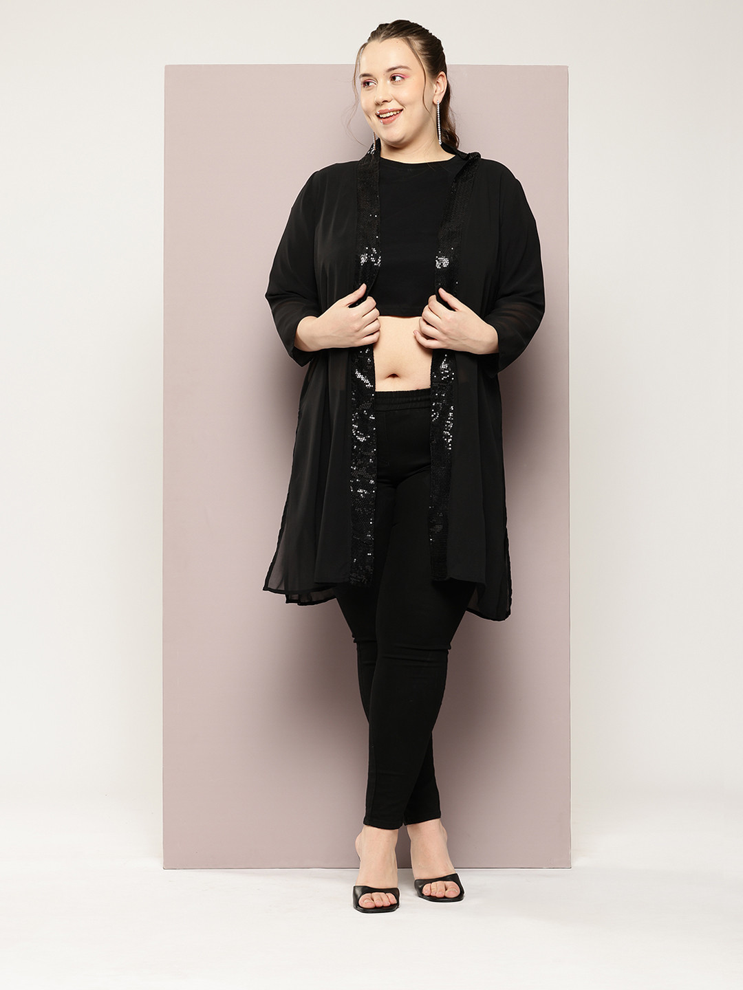 Qurvii+ Women Plus Size Embellished Open Front Longline Shrug