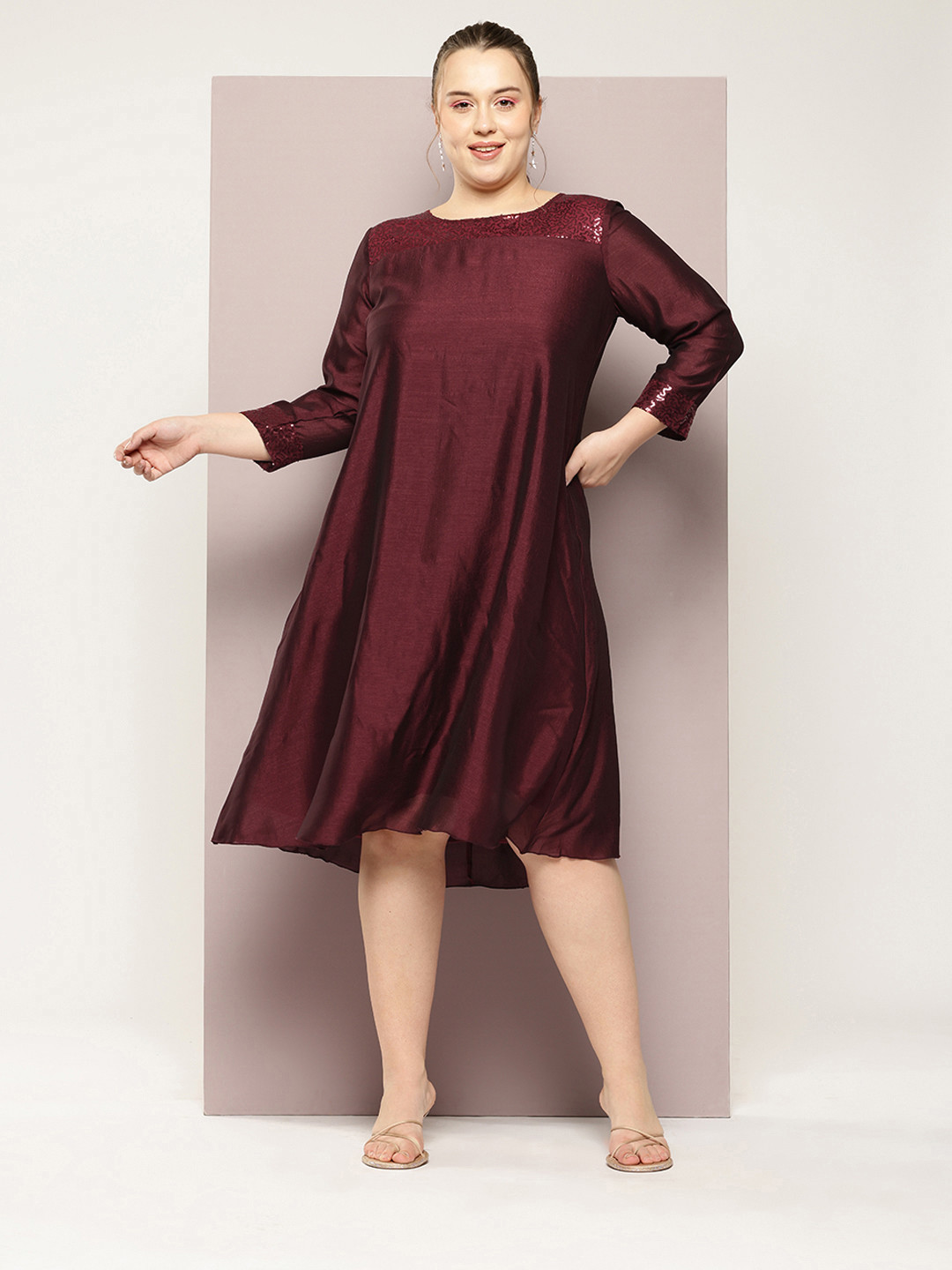 Qurvii+ Plus Size Embellished A-Line Midi Dress