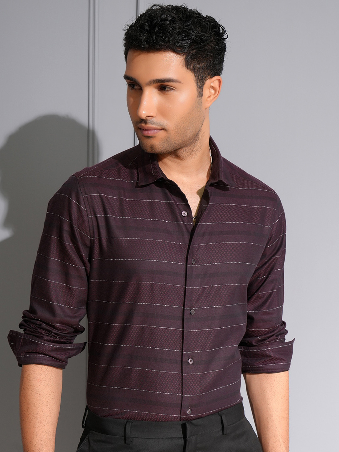 LOCOMOTIVE Slim Fit Premium Wine Textured Casual Shirt