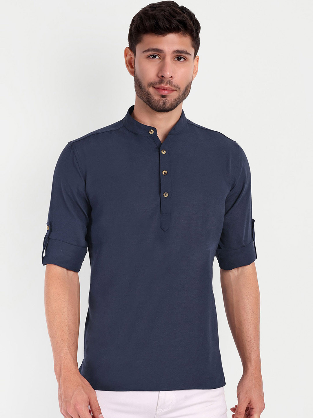 Springberry Men Thread Work Handloom Kurta