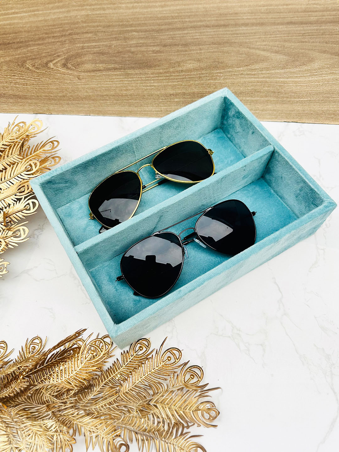 La Trove 2 Slot Seagreen Velvet Sunglass Organizer Tray