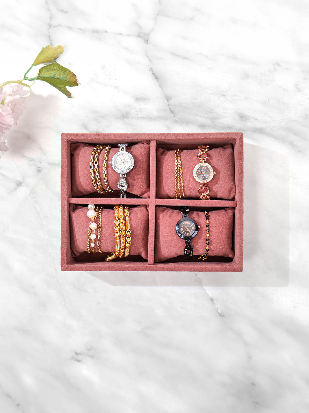 La Trove 4 Slot Darkpink Velvet Watch Organizer Tray