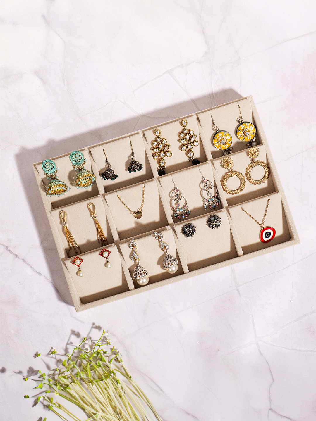 La Trove 12 Grid Cream Big Velvet Earring Jewellery Organizer Tray