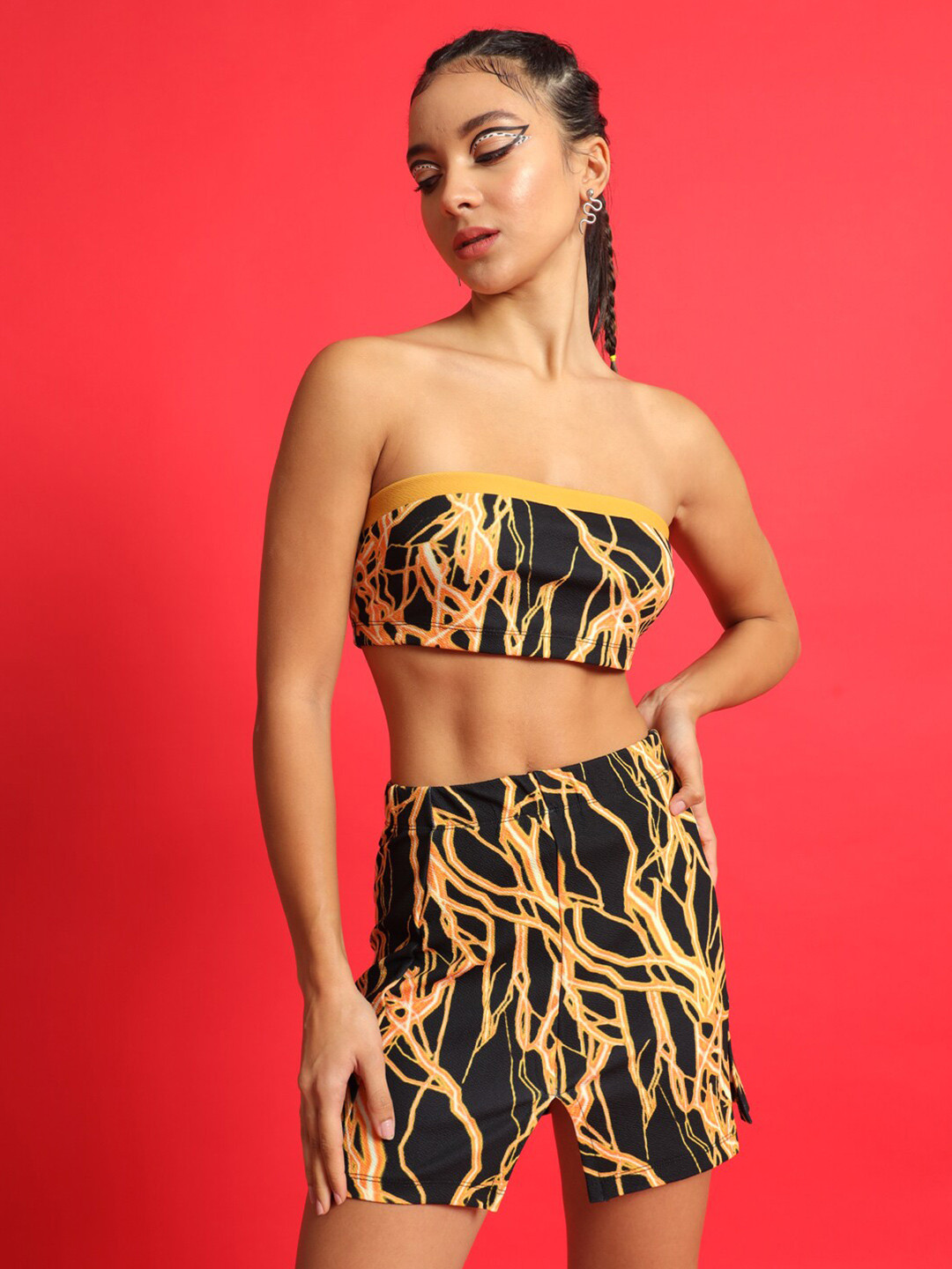 TANDUL  Printed  Strapless Crop top & Shorts Co-ords