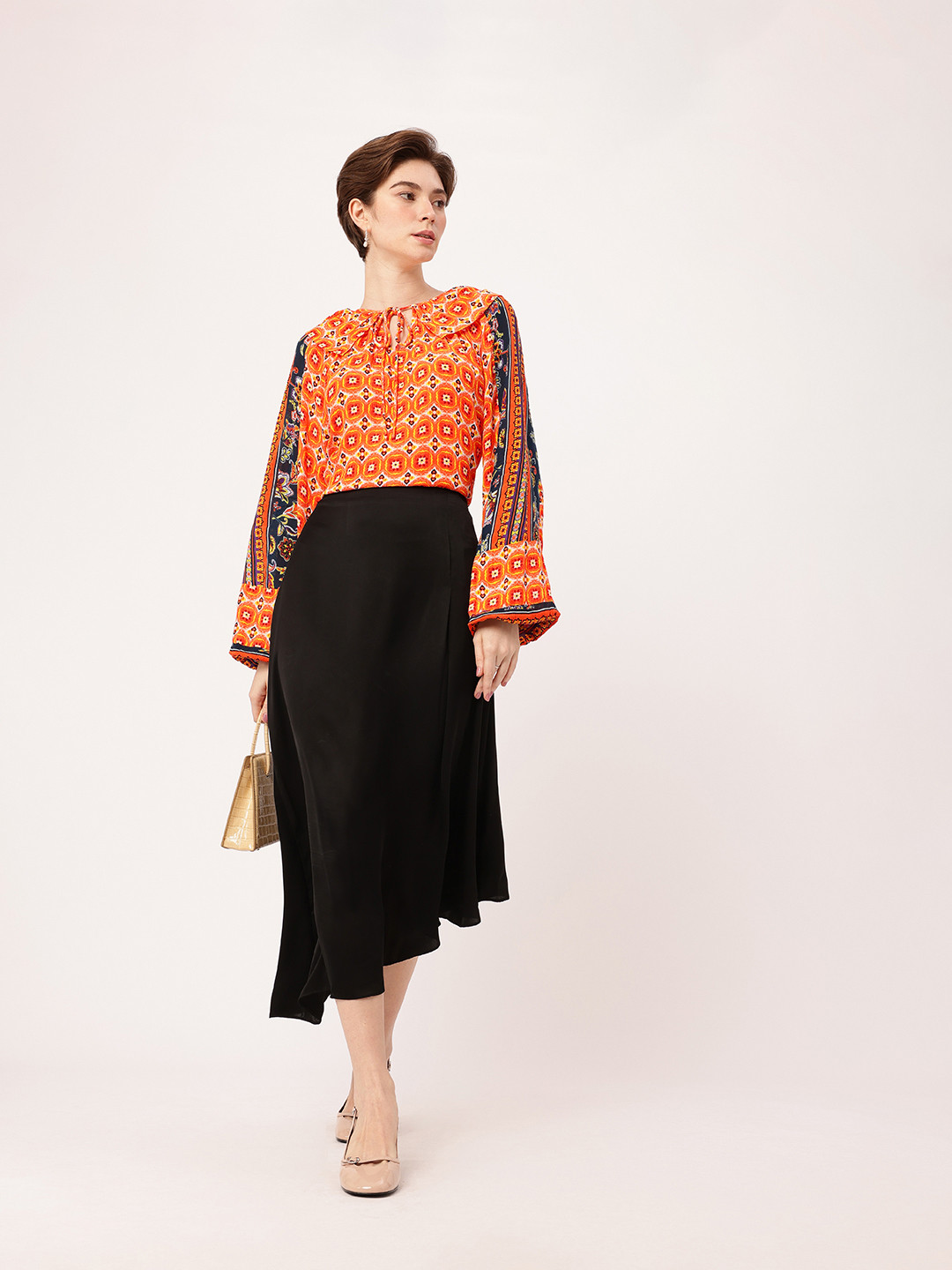 DressBerry Printed Tie-Ups Gathers & Layer Detail Top