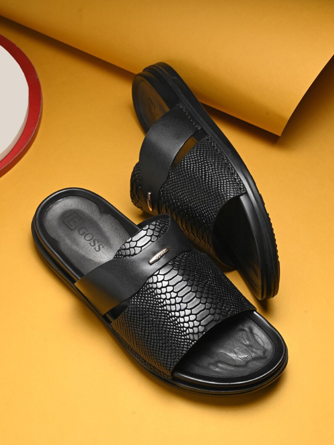 Egoss Men Self Design Sandals