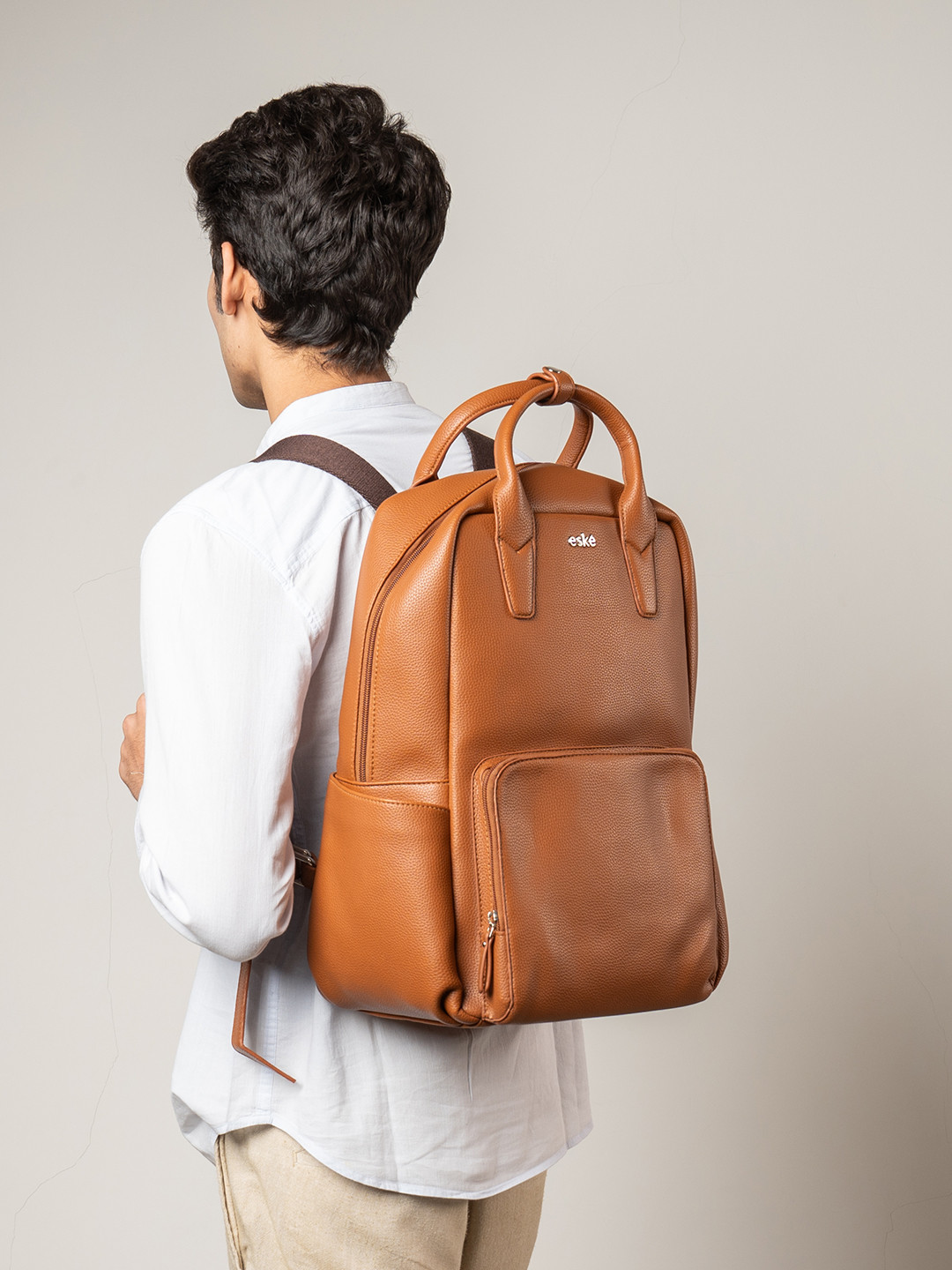 Eske Unisex Owen 15 Inch Solid Large Backpack