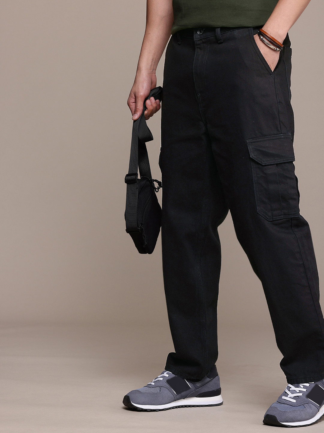 FCUK Men Loose Fit Cargo Style Pure Cotton Jeans