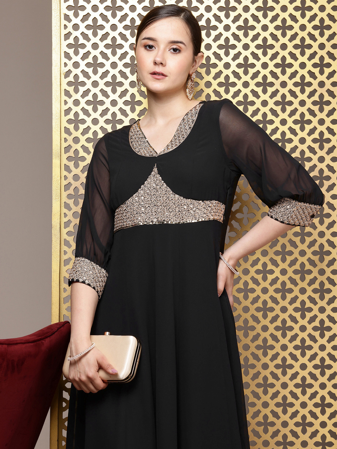 House of Pataudi Embellished A-Line Jashn Midi Party Dress