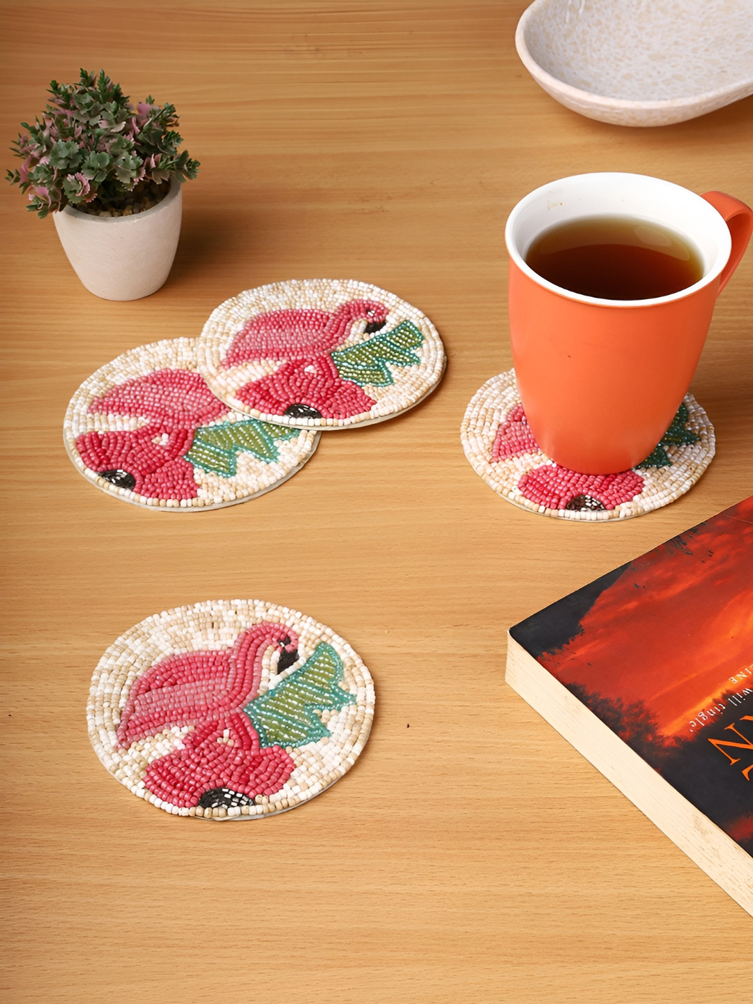 YWULY Red & Green 4 Pieces Embellished Agate Stone Coasters