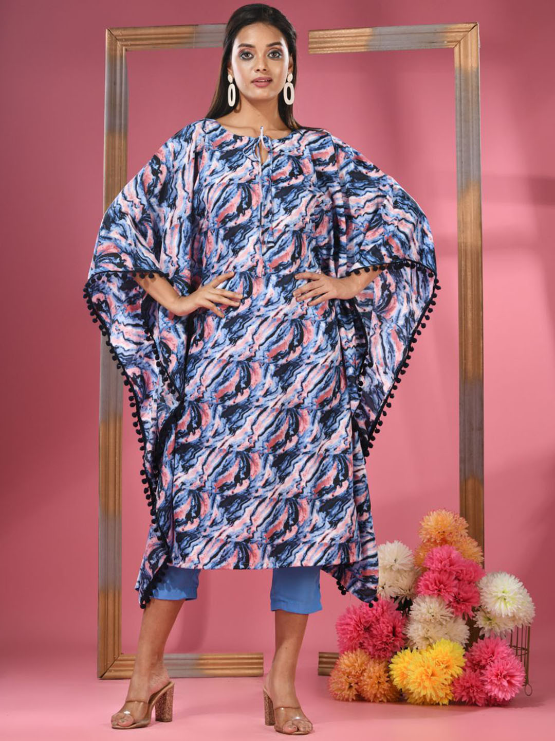 Charukriti Floral Printed Keyhole Neck Kimono Sleeves Silk Kaftan Kurta