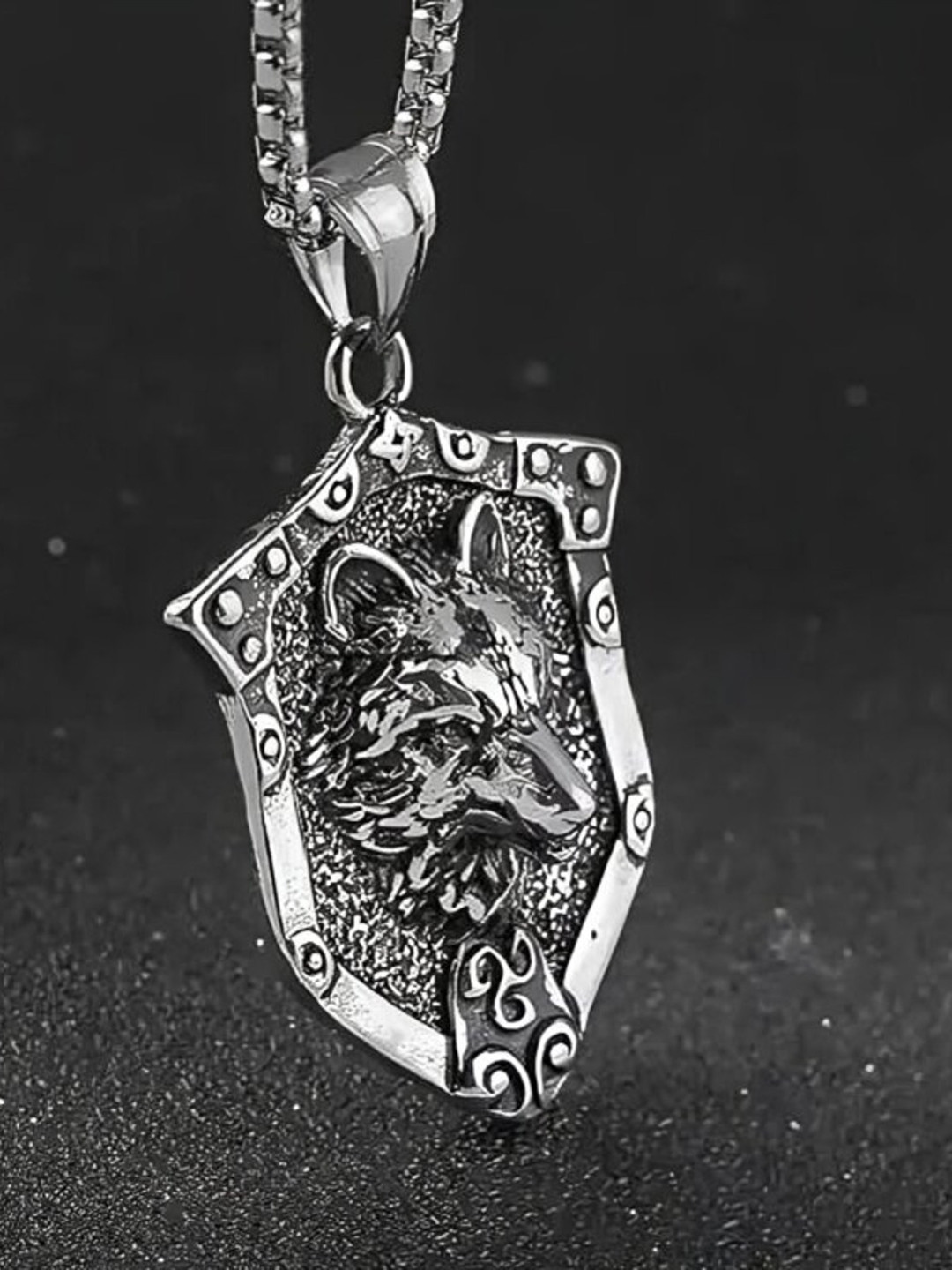 KRYSTALZ Men Sliver-Plated Wolf Pendant Pendants with Chains