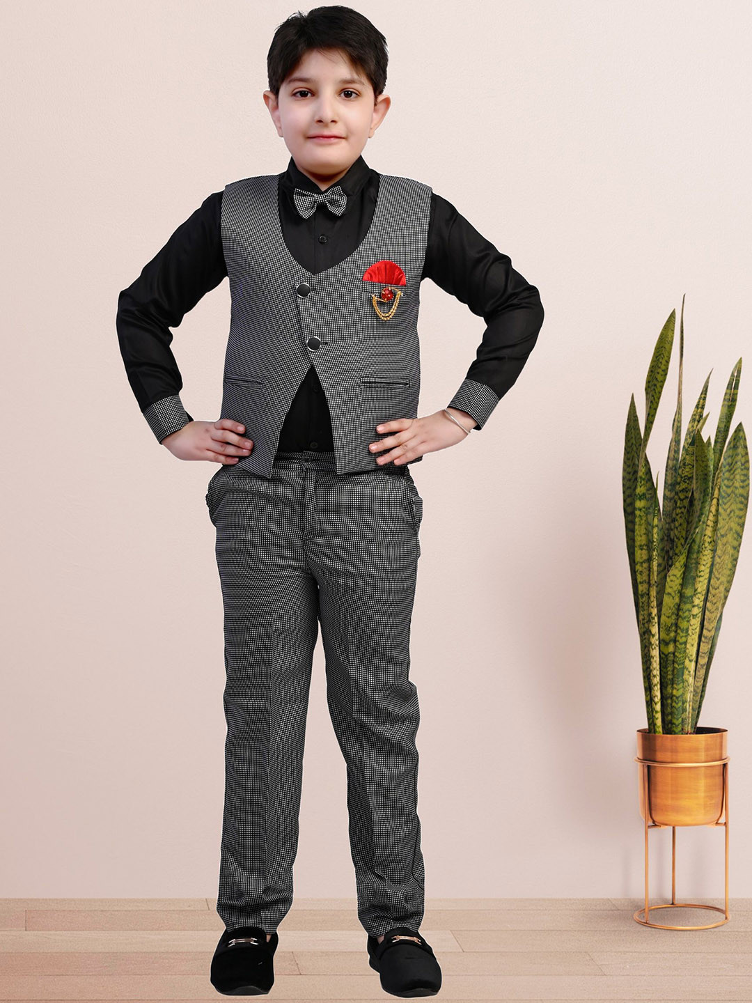 BAESD Checked 3-Pcs Suit for Party, Wedding and all Ocassions. Color Grey Size 2-3 Years